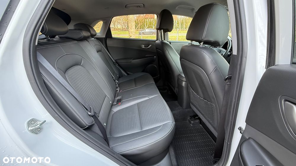 Hyundai Kona 1.6 CRDi DCT 4WD Premium - 22