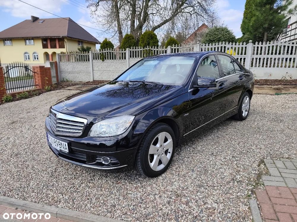 Mercedes-Benz Klasa C 180 Kompressor BlueEFFICIENCY Elegance - 2