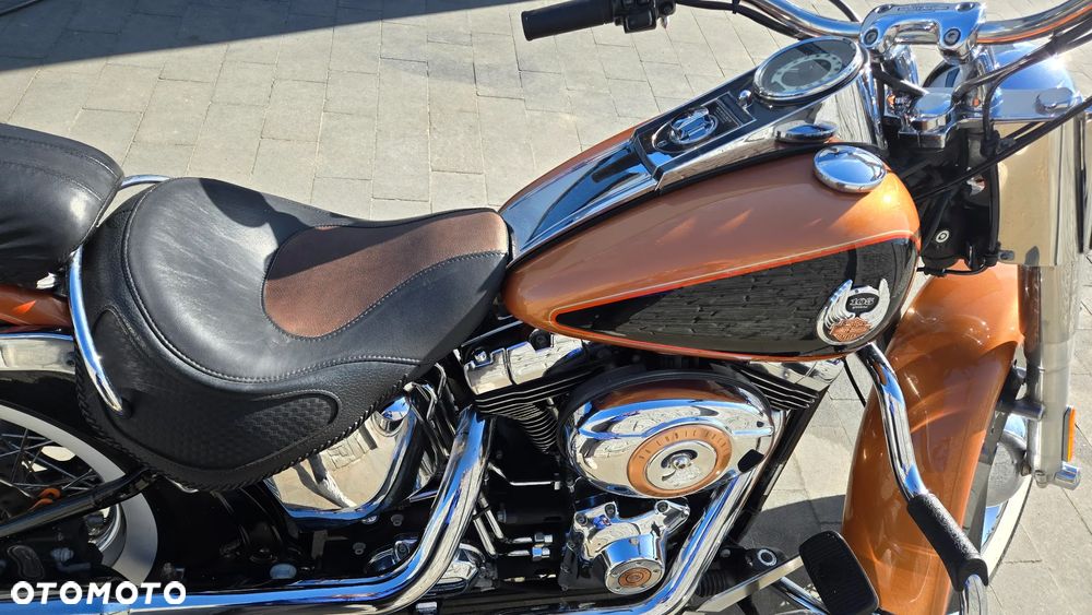 Harley-Davidson Softail Deluxe - 15