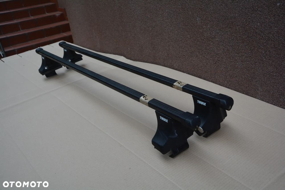 BMW 5 E39  Sedan bagażnik oryginał Thule klucz - 2