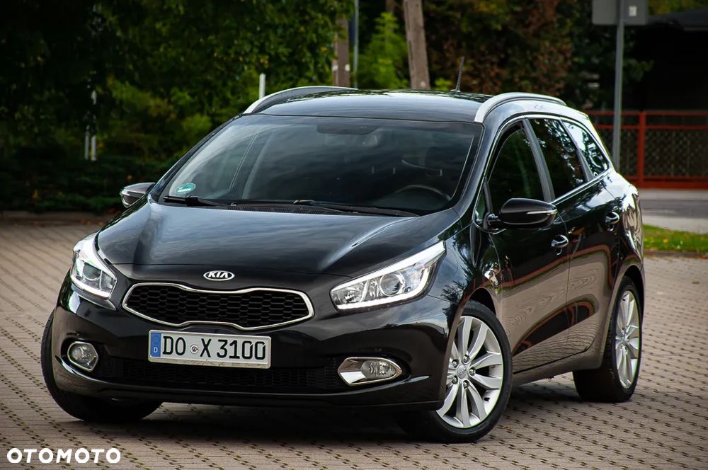 Kia Ceed 1.6 GDI ISG SW Platinum Edition - 6
