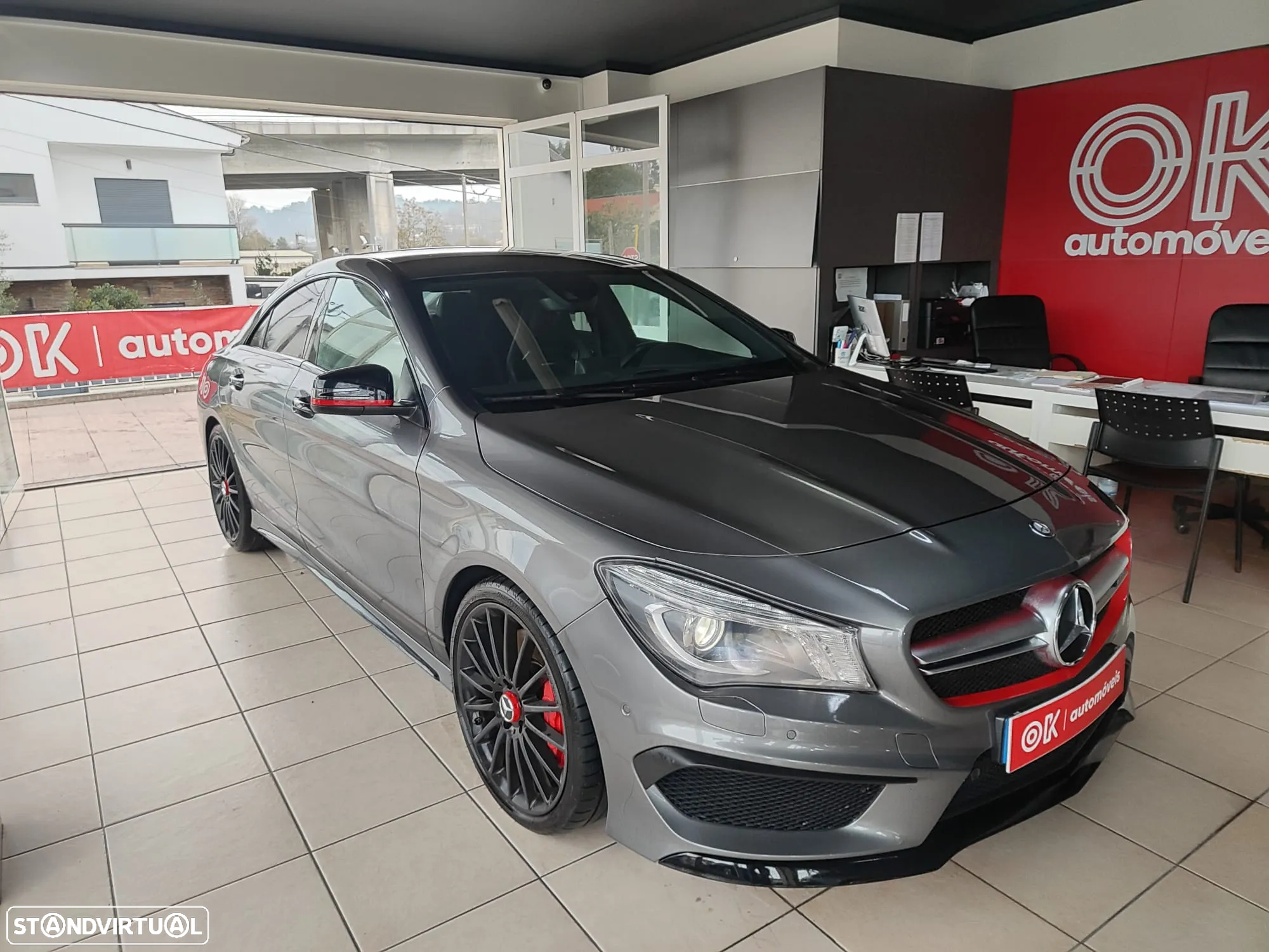Mercedes-Benz CLA 45 AMG 4-Matic - 2