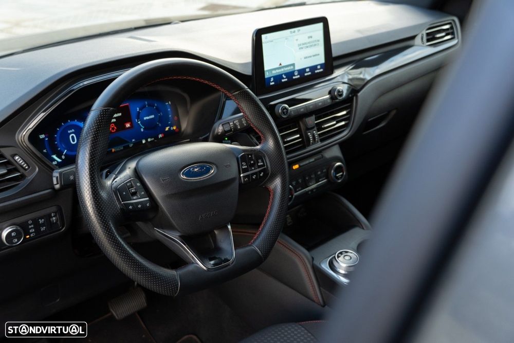 Ford Kuga 1.5 TDCi EcoBlue ST-Line X Aut. - 9