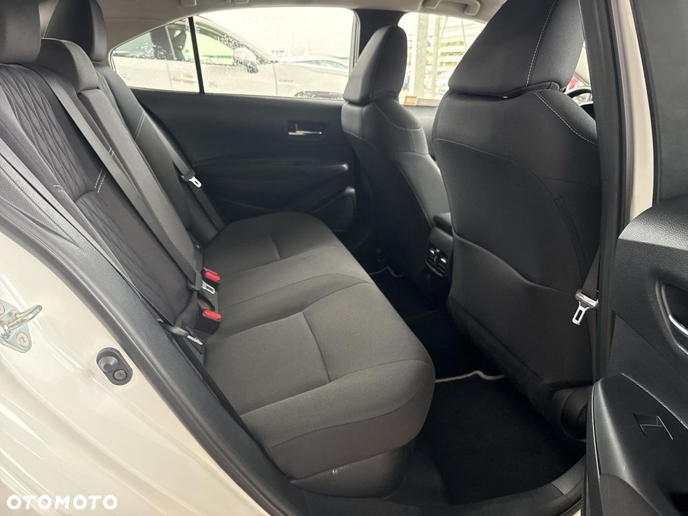 Toyota Corolla 1.8 Hybrid Comfort - 10