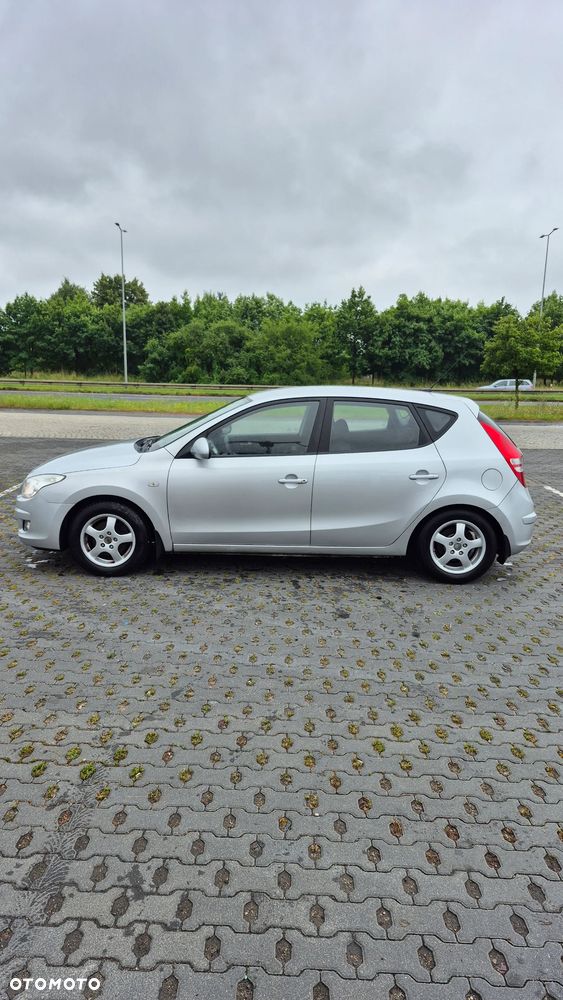 Hyundai i30 1.4 Comfort - 5