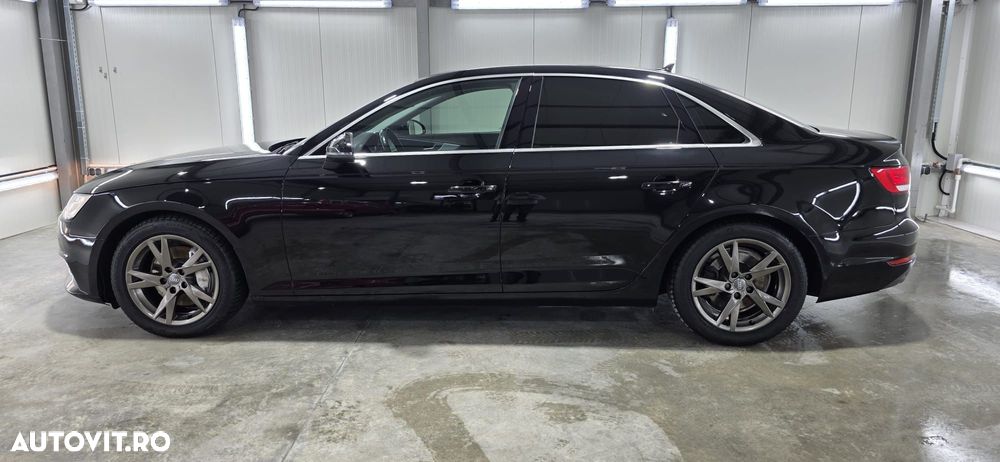 Audi A4 2.0 TDI S tronic quattro - 5