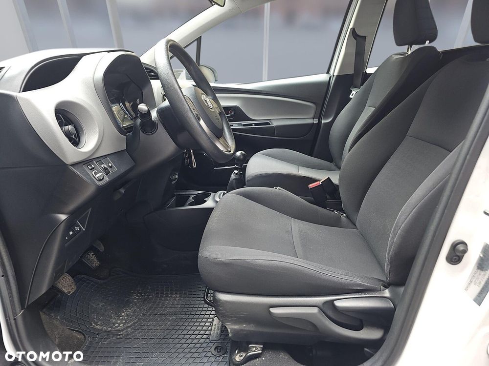 Toyota Yaris 1.5 Active - 8