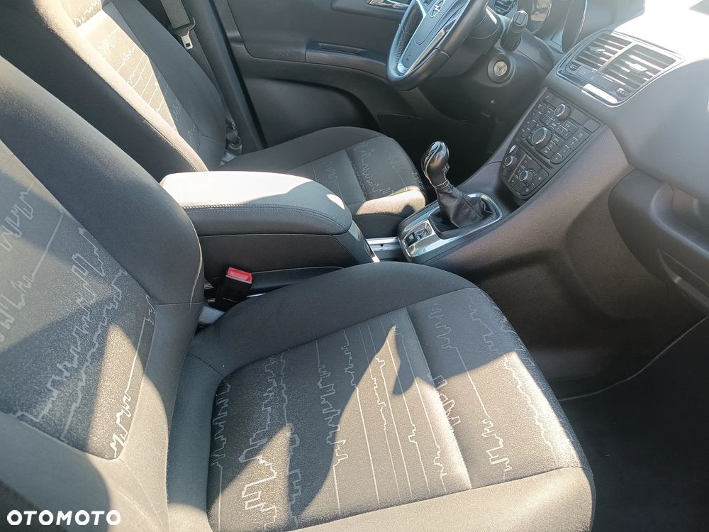 Opel Meriva - 17