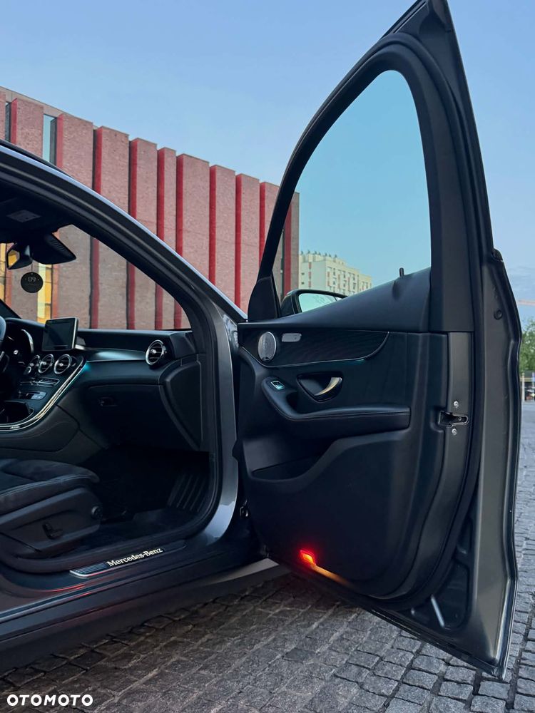 Mercedes-Benz GLC 220 d 4-Matic - 12