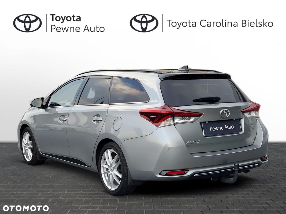 Toyota Auris 1.6 Selection - 2
