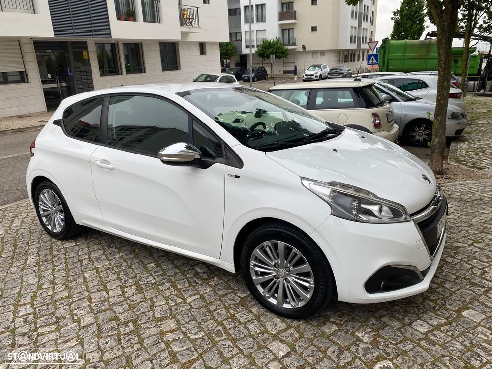 Peugeot 208 1.2 PureTech Style - 3