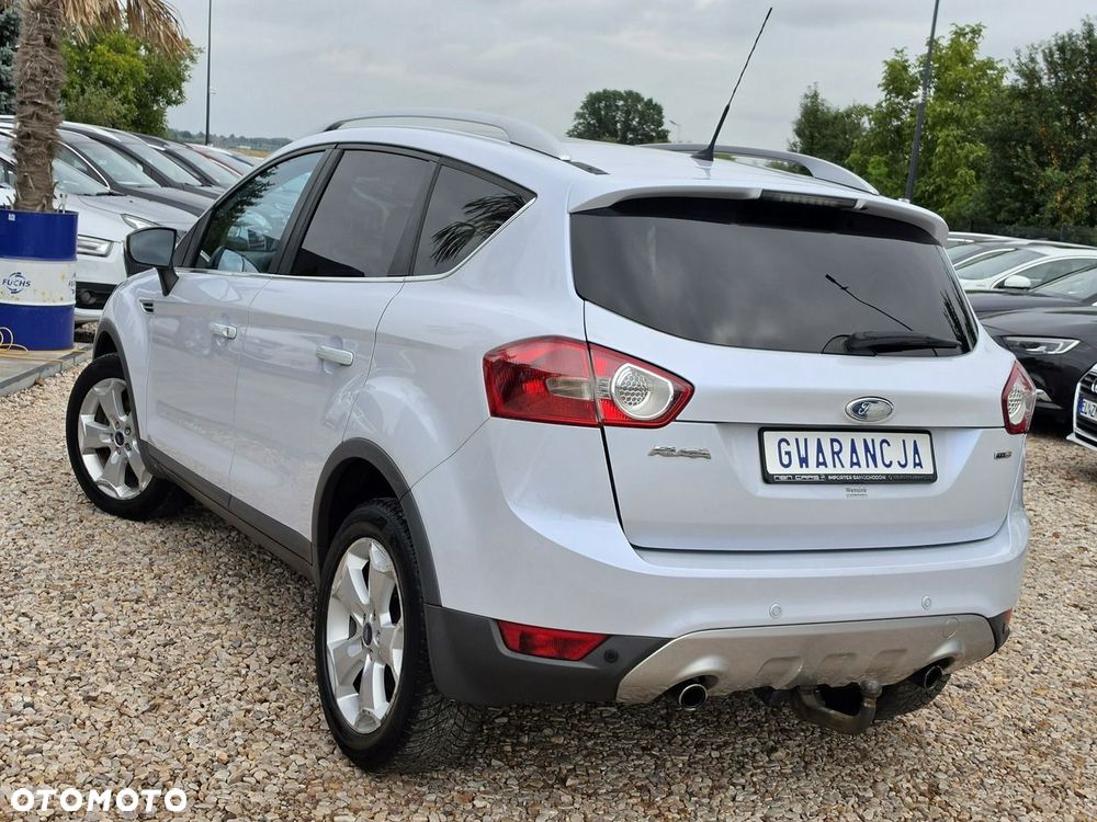 Ford Kuga 2.0 TDCi 4x4 Titanium - 12