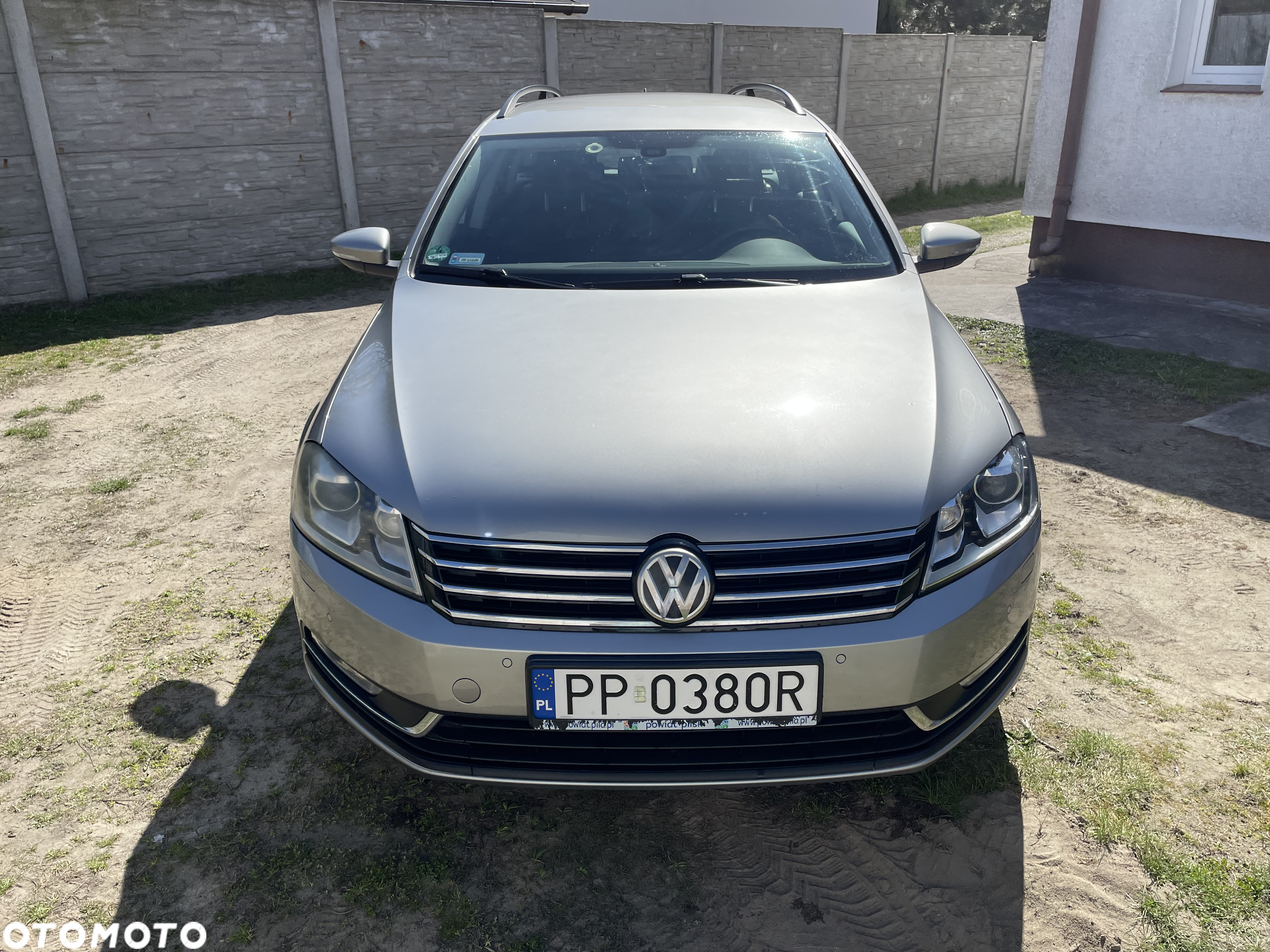 Volkswagen Passat - 15