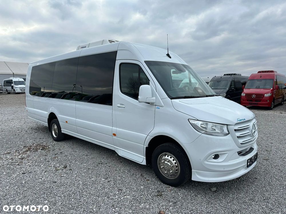 Mercedes-Benz Sprinter 517 - 1