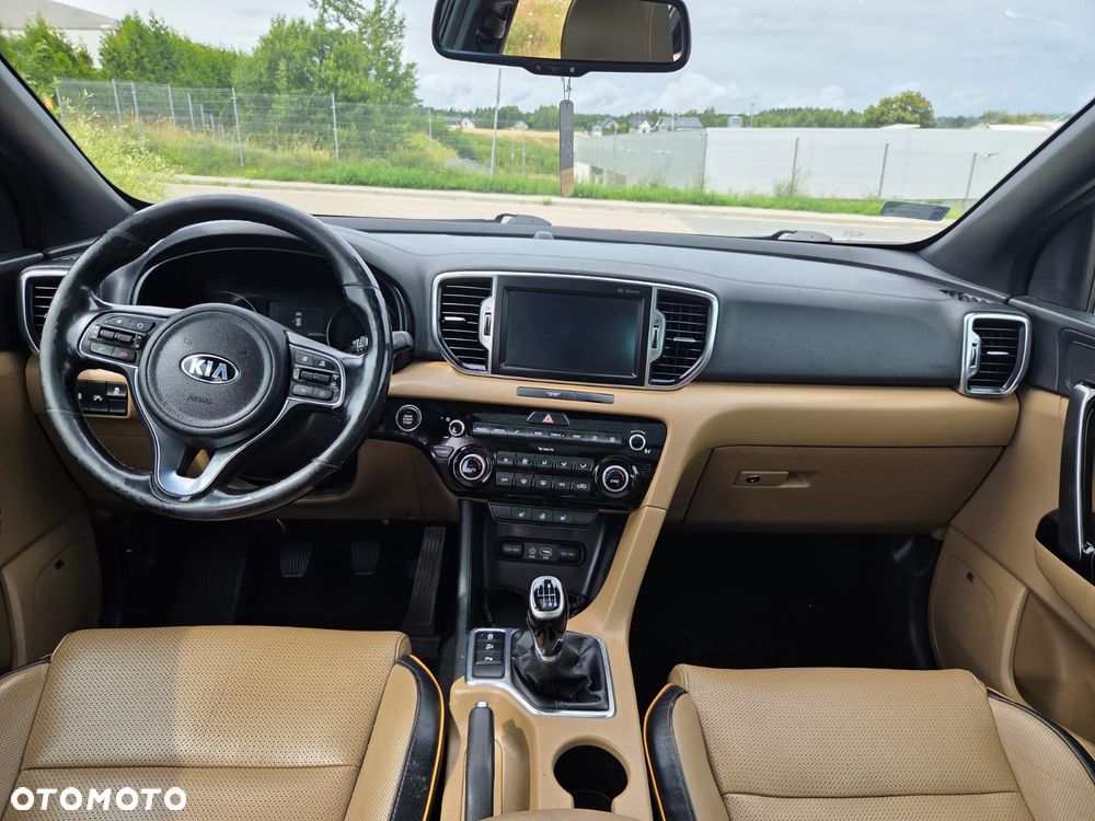 Kia Sportage - 10