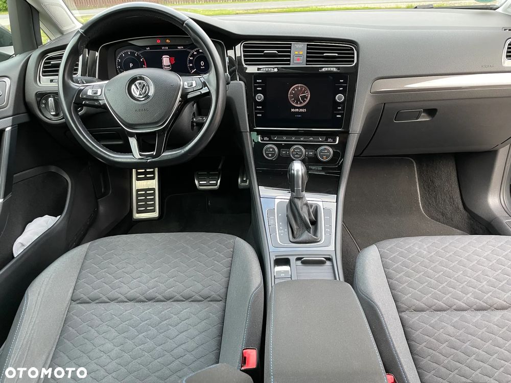 Volkswagen Golf 1.5 TSI BlueMotion ACT DSG Join - 10