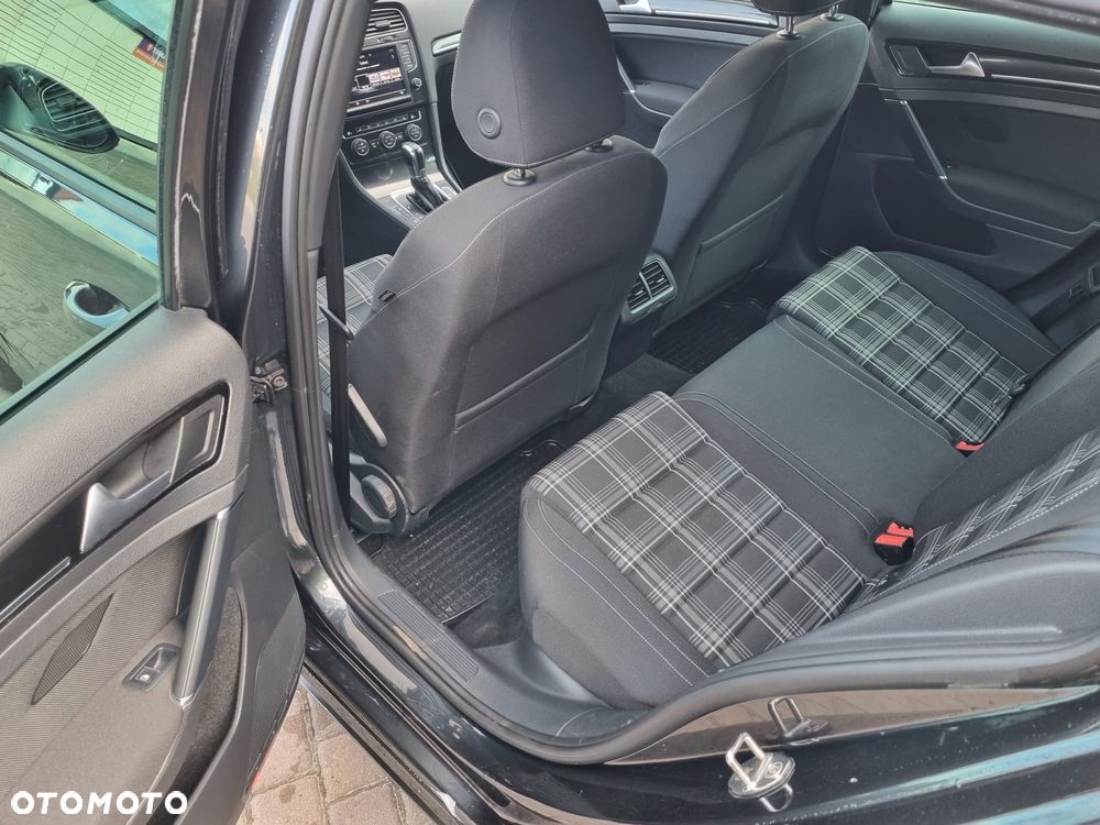 Volkswagen Golf Variant GTD BlueMotion Technology DSG - 24