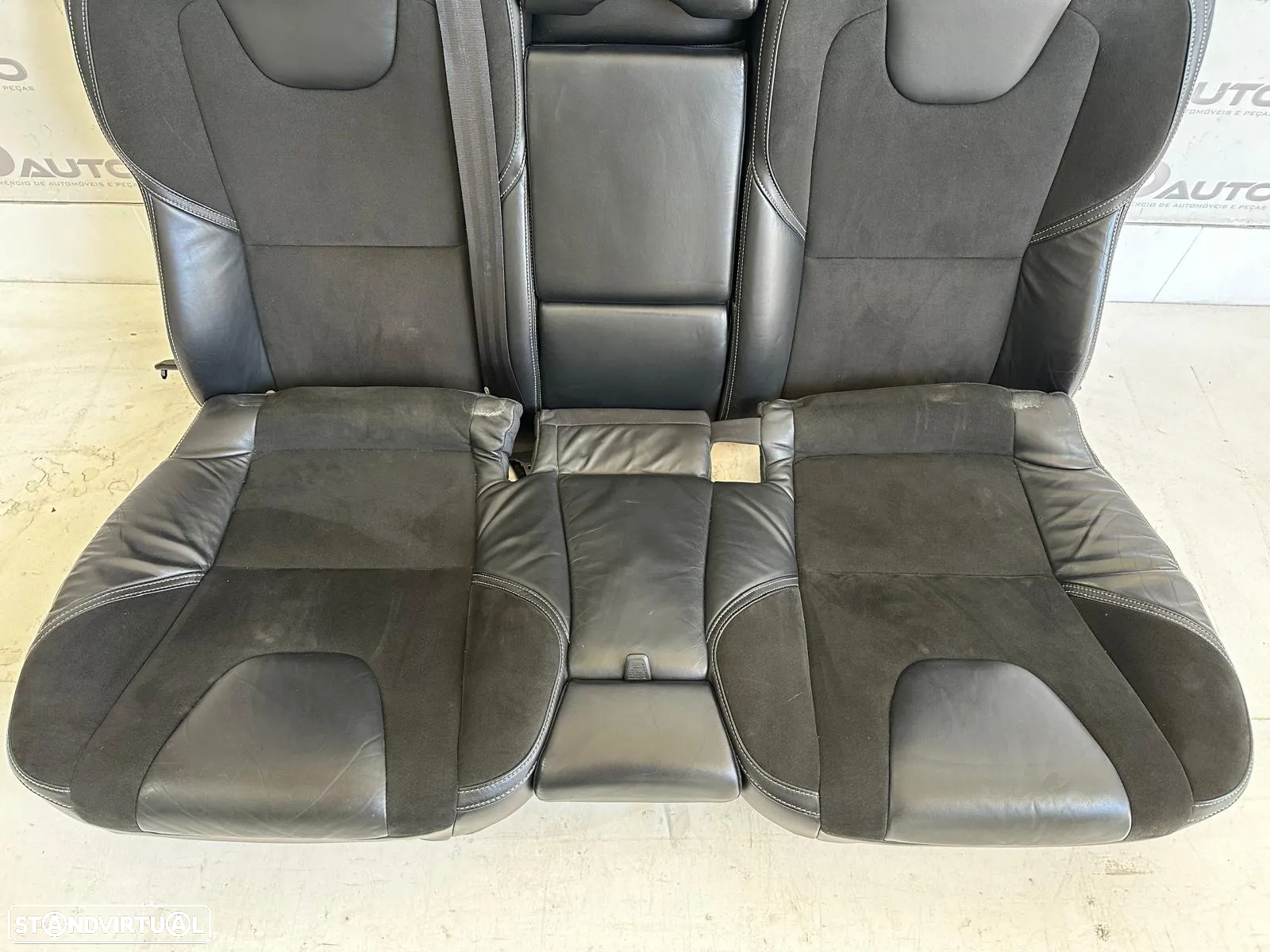 Conjunto Bancos R-Design - Volvo V40 (2015) - 8