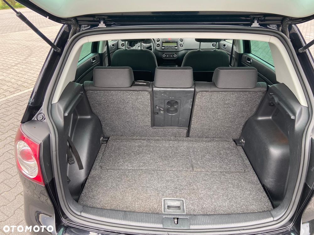 Volkswagen Golf Plus 1.6 TDI Comfortline - 21