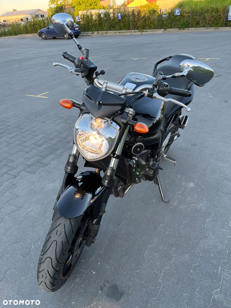 Yamaha FZ6 - 6