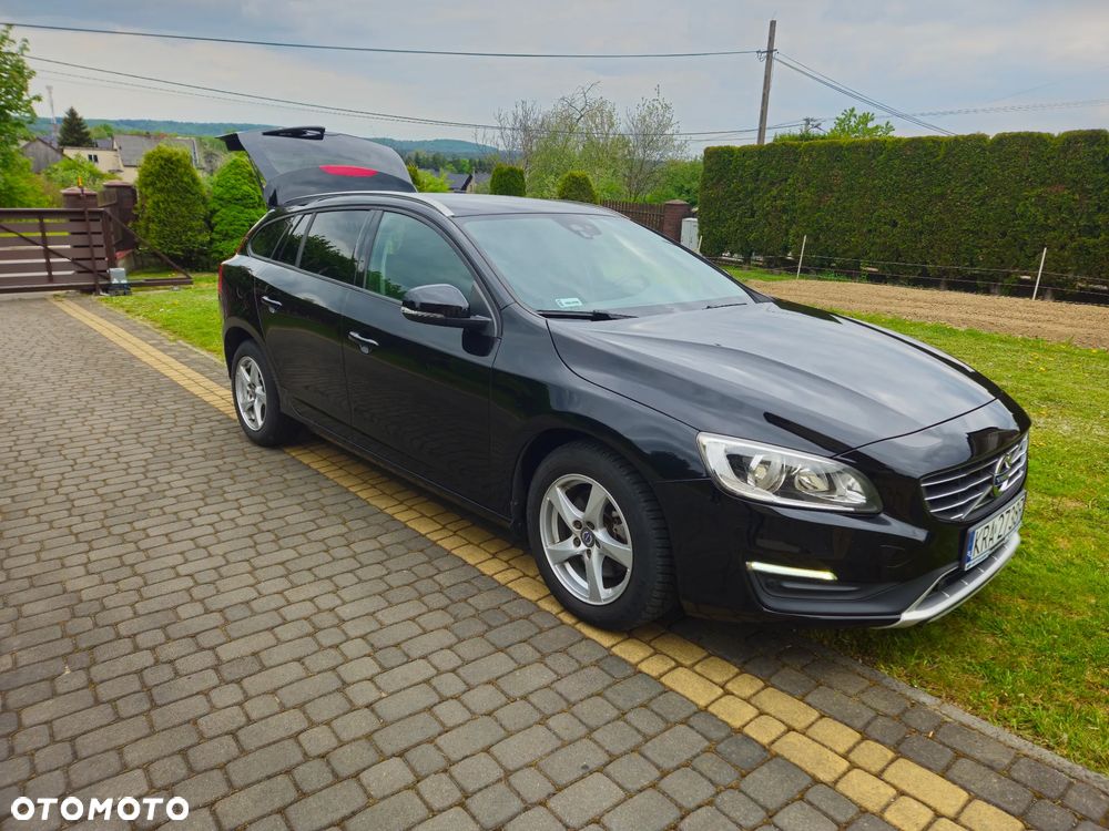 Volvo V60 D2 - 2