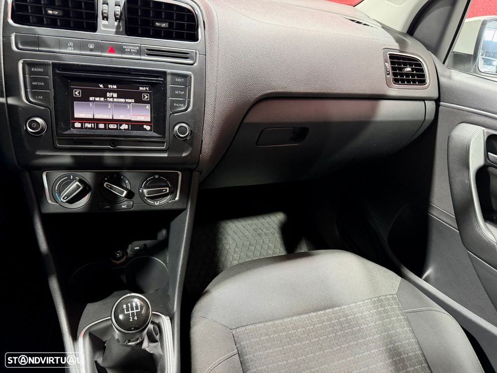 VW Polo 1.4 TDi R-Line - 28