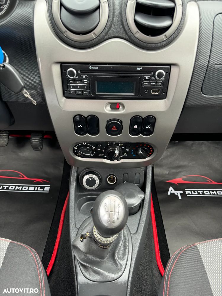 Dacia Duster dCi 110 FAP 4x4 Destination - 9