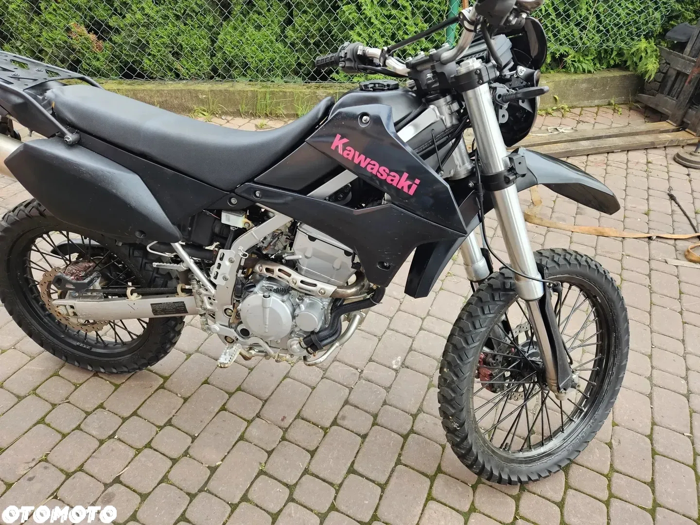 Kawasaki Inny - 12