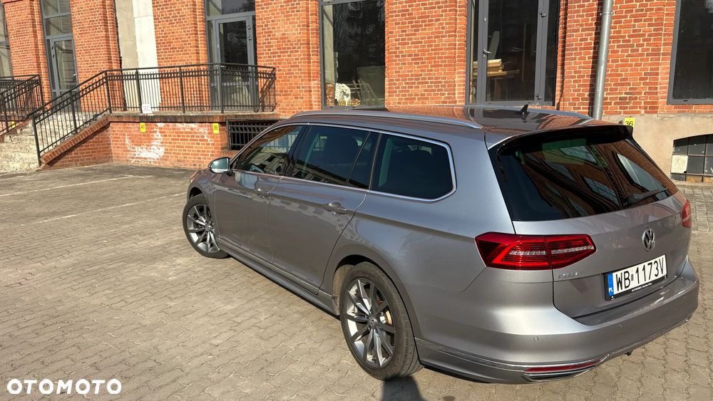 Volkswagen Passat - 9