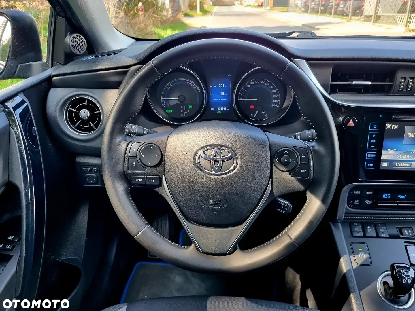 Toyota Auris Hybrid 135 Comfort - 16