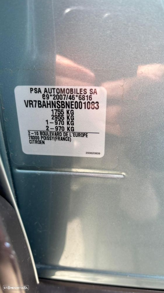 Citroën C4 1.2 PureTech Shine EAT8 - 25