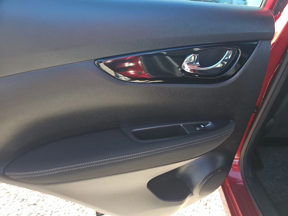 Nissan Qashqai 1.6 DCi Acenta EU6 - 25