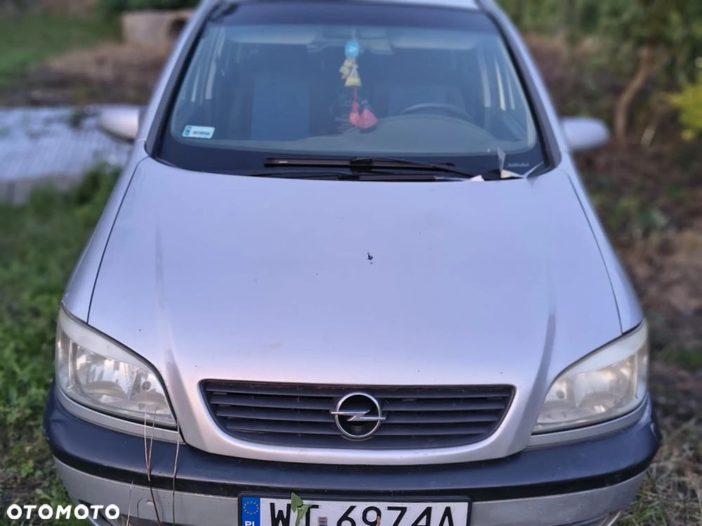 Opel Zafira 1.8 16V - 4