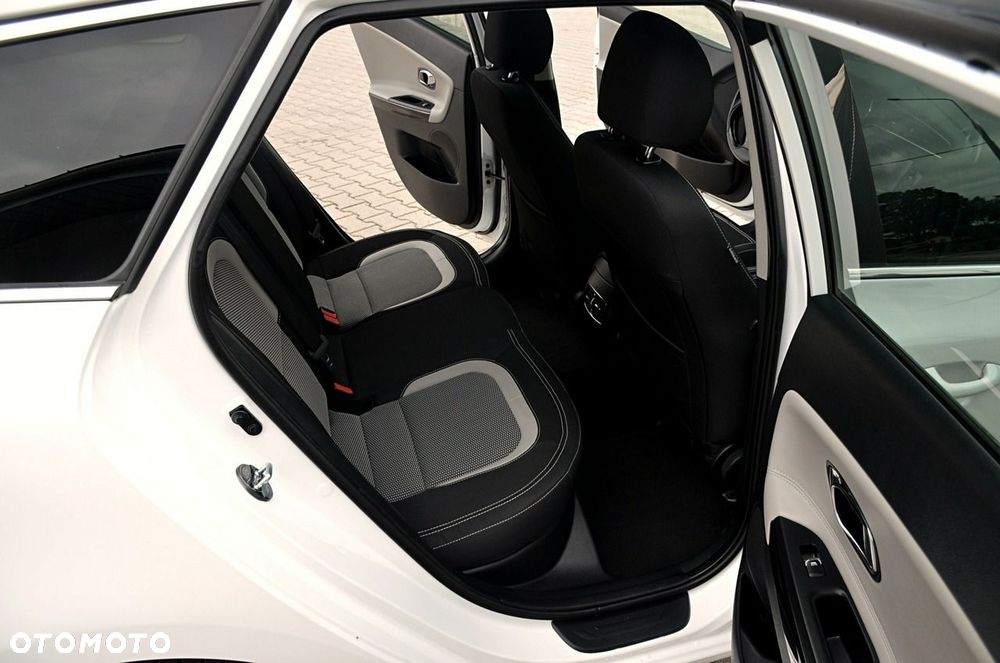Kia Ceed - 18