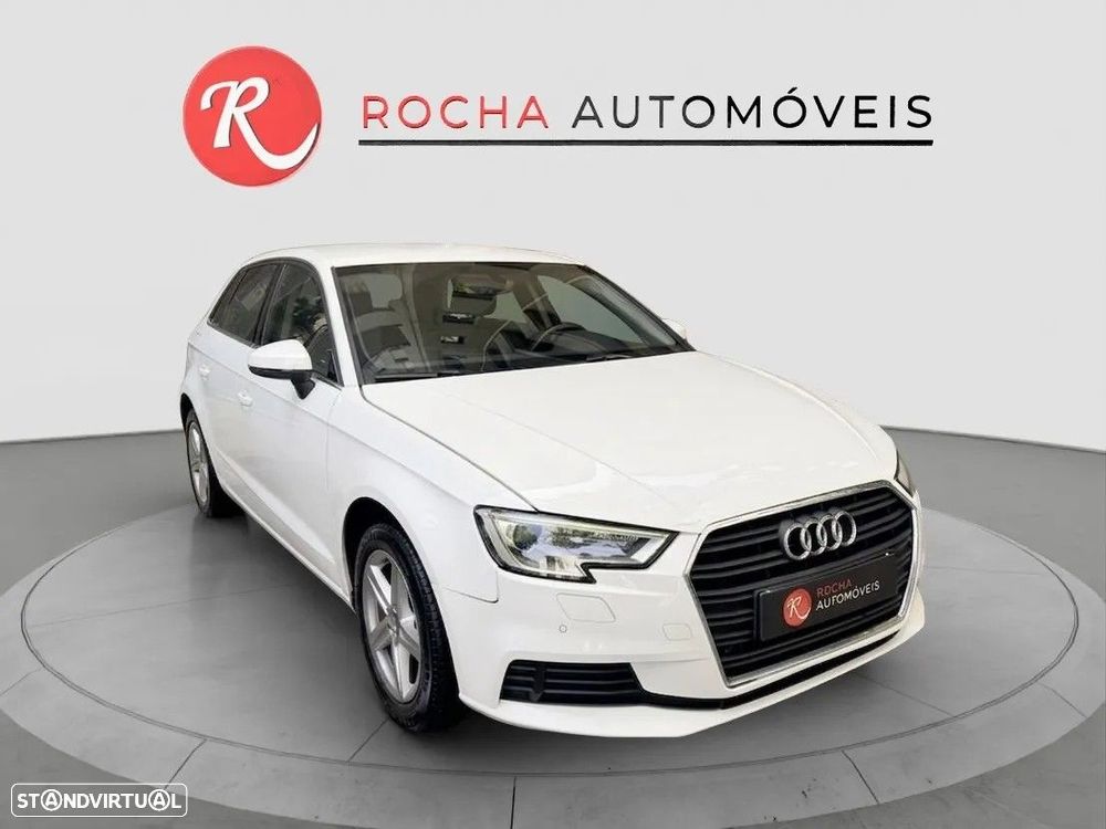 Audi A3 Sportback 30 TFSI S tronic - 4