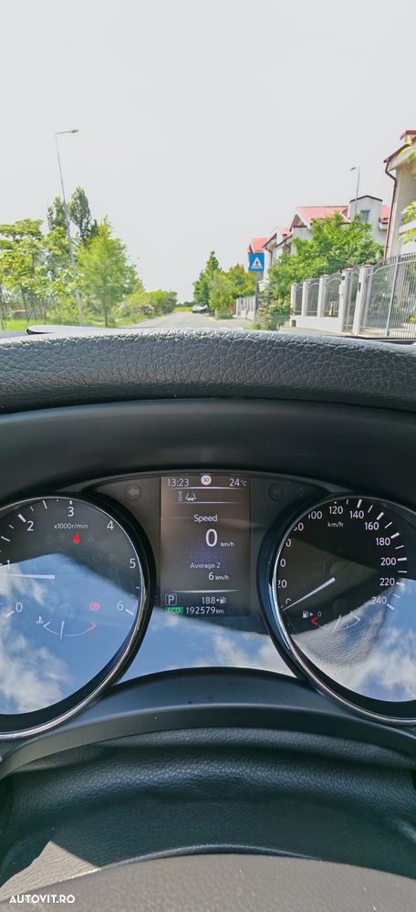 Nissan Qashqai 1.6 DCI Xtronic N-Connecta - 9