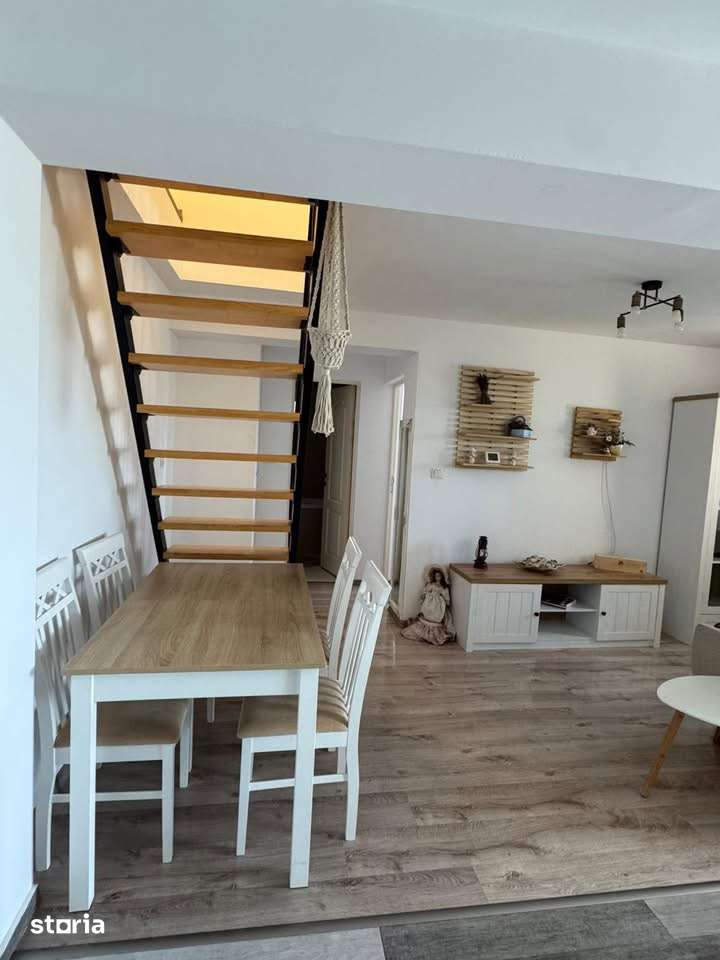 Apartament tip mansardă , finisată, mobilată, pe 2 nivele , 70 mp — fotografia 3
