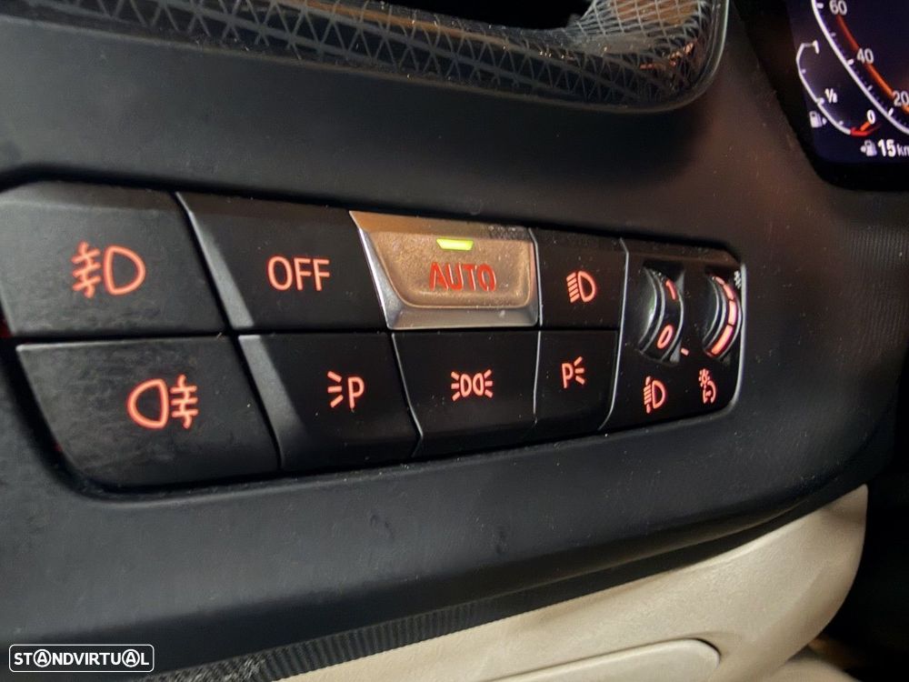 BMW 218 Gran Coupé i Pack Desportivo M - 24