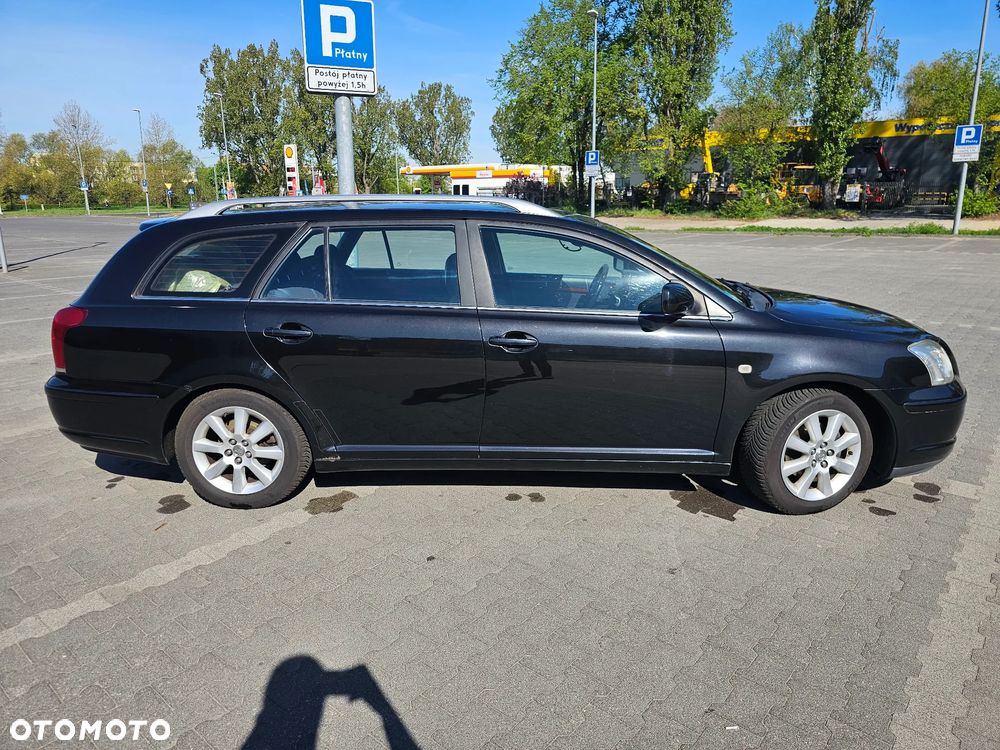 Toyota Avensis 1.8 VVT-i Sol - 4