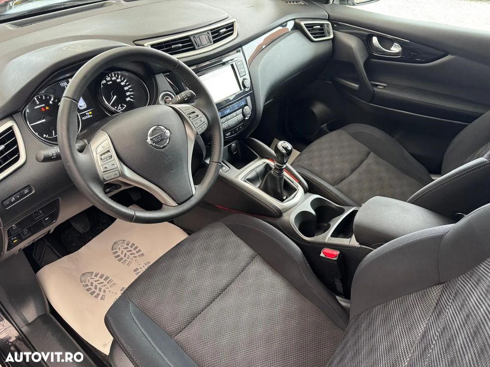 Nissan Qashqai 1.5 DCI Start/Stop N-Connecta - 10