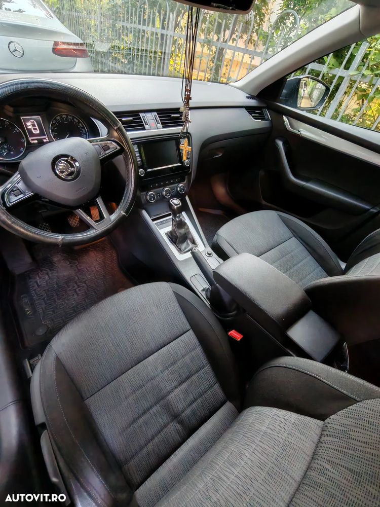 SKODA Octavia 2016 — imagine 30