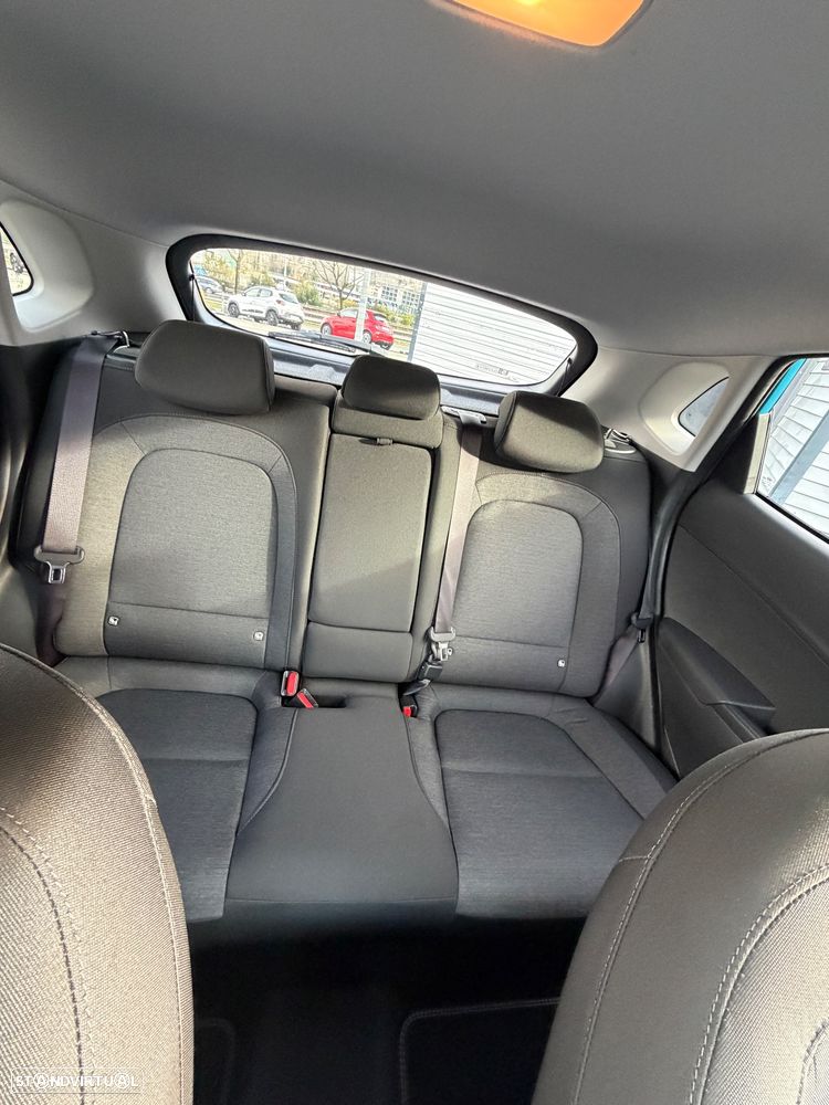 Hyundai Kauai Premium - 18