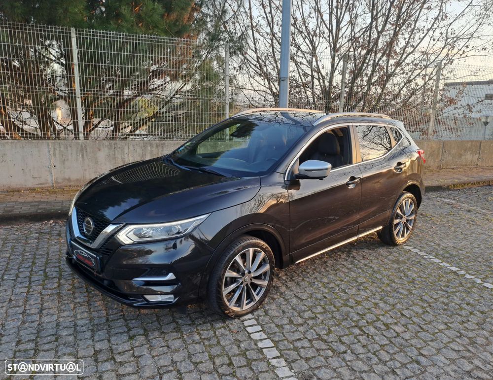 Nissan Qashqai 1.5 dCi Tekna Bose+A+C - 1