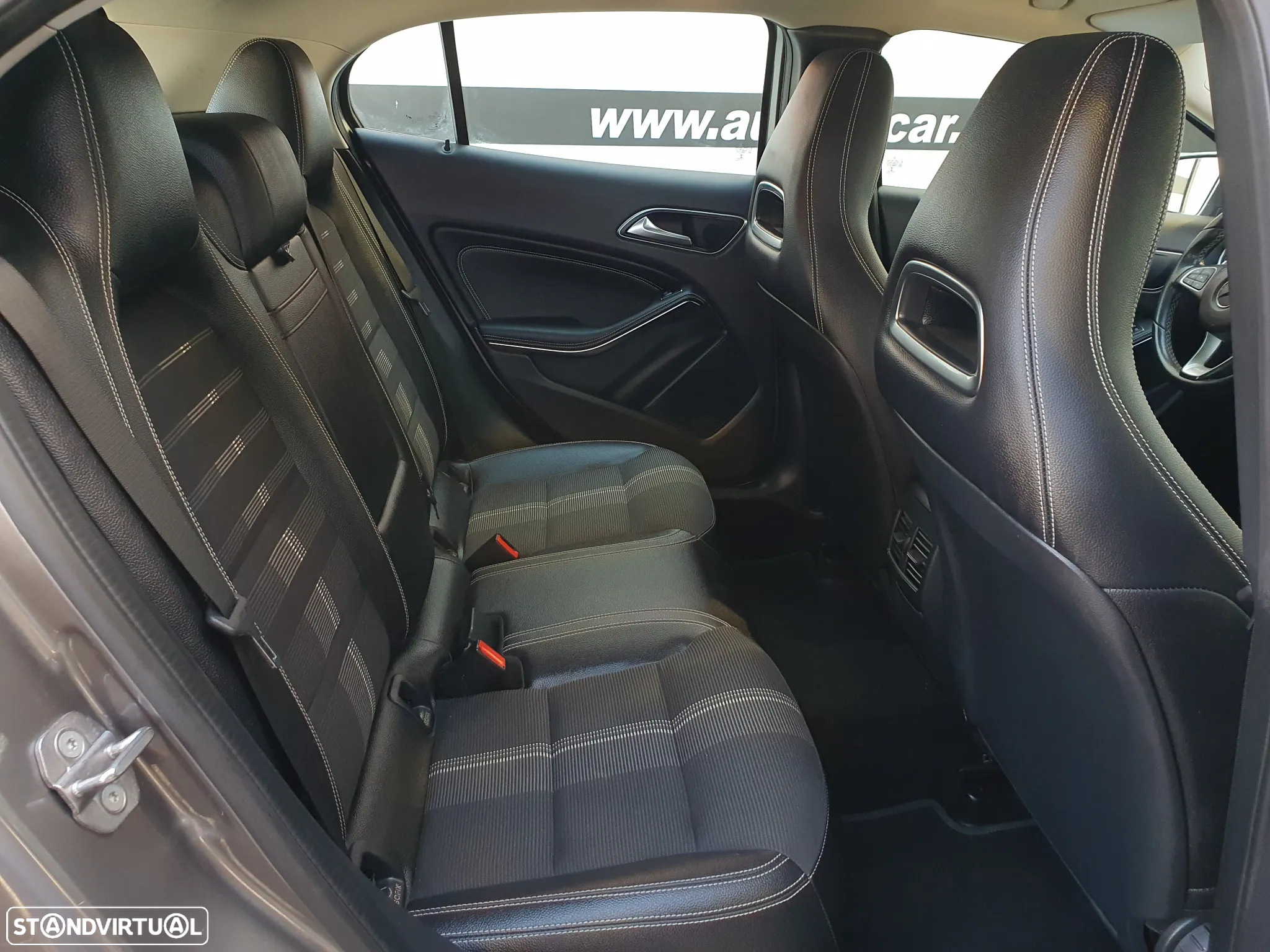 Mercedes-Benz GLA 200 (CDI) d Urban - 6