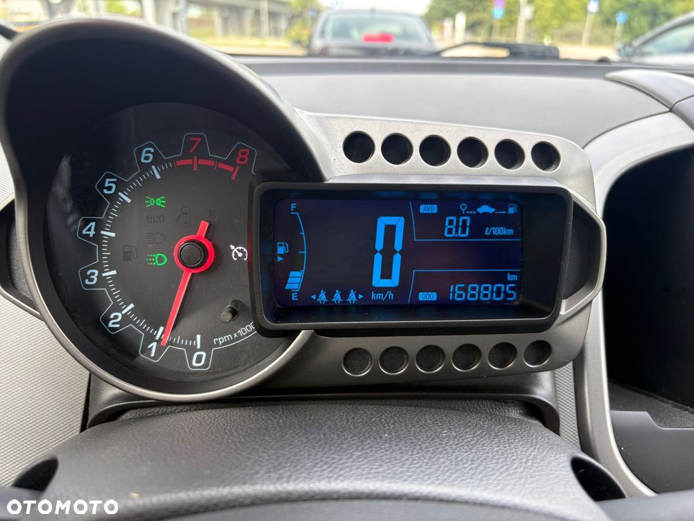 Chevrolet Aveo 1.4 16V LS EU5 - 12
