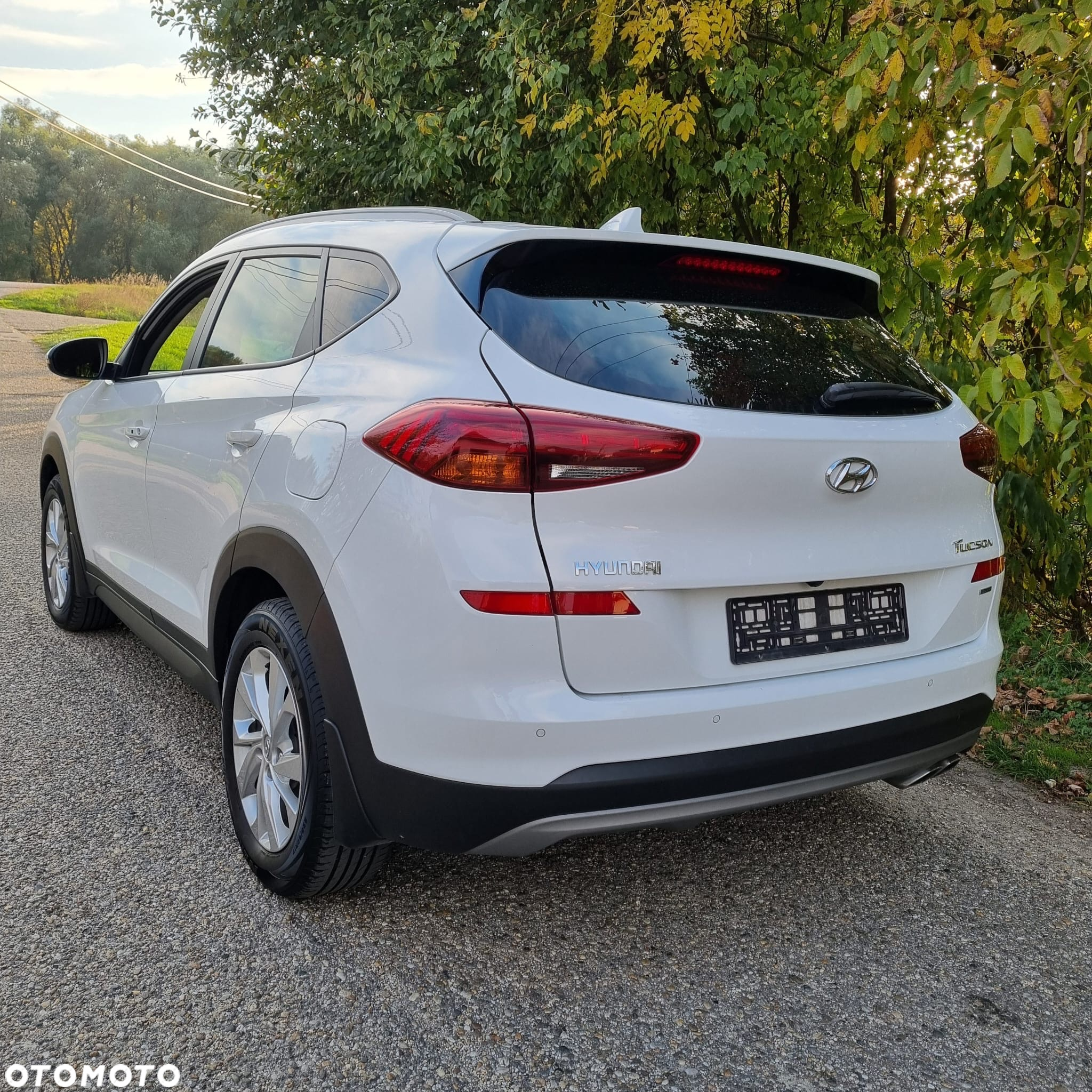 Hyundai Tucson blue 1.6 CRDi 4WD DCT Trend - 3