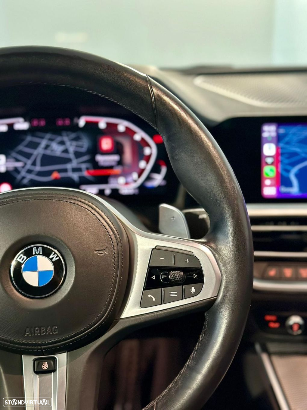 BMW 330 i Pack M Auto - 19