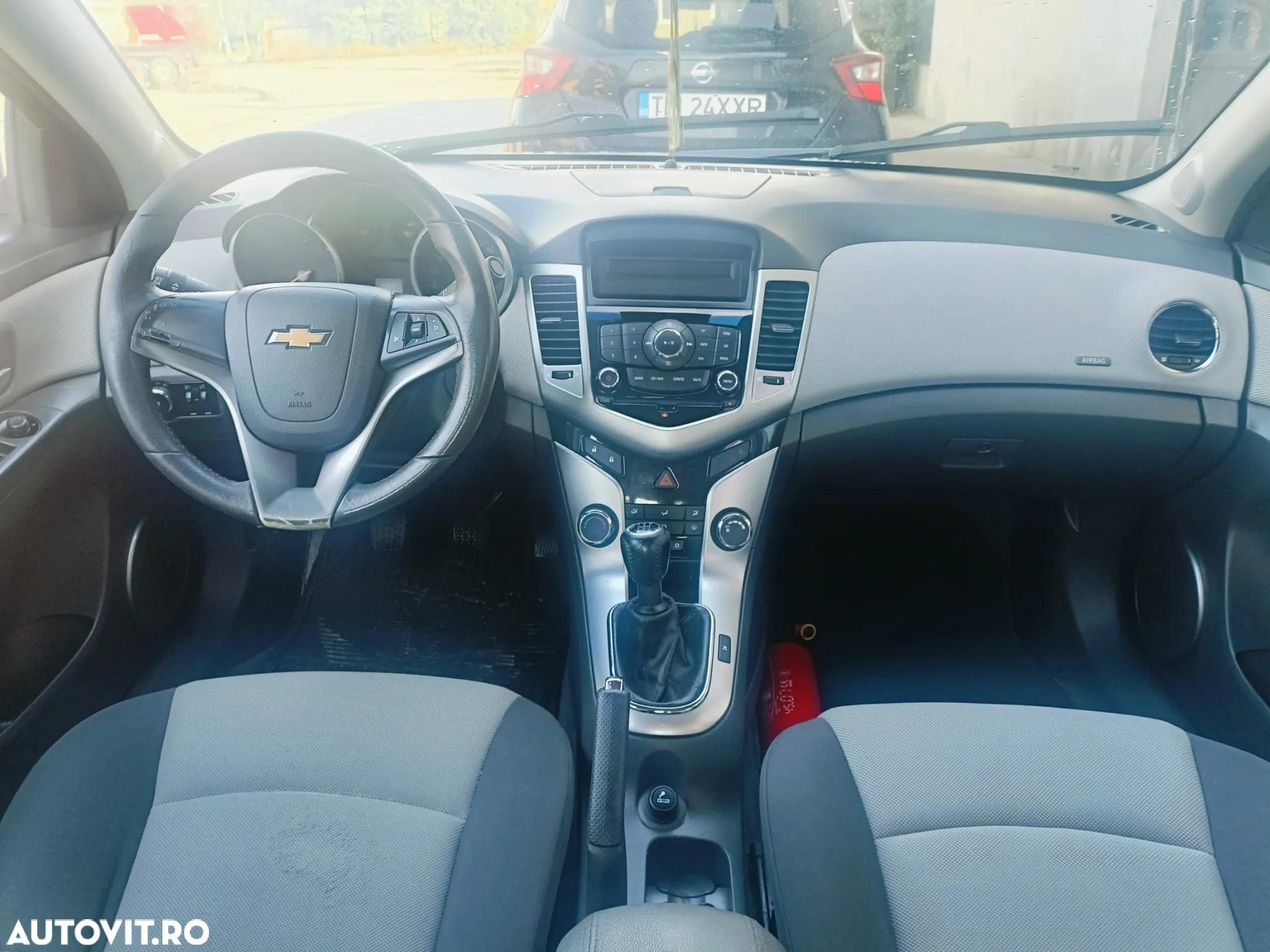Chevrolet Cruze 2.0 LS - 10