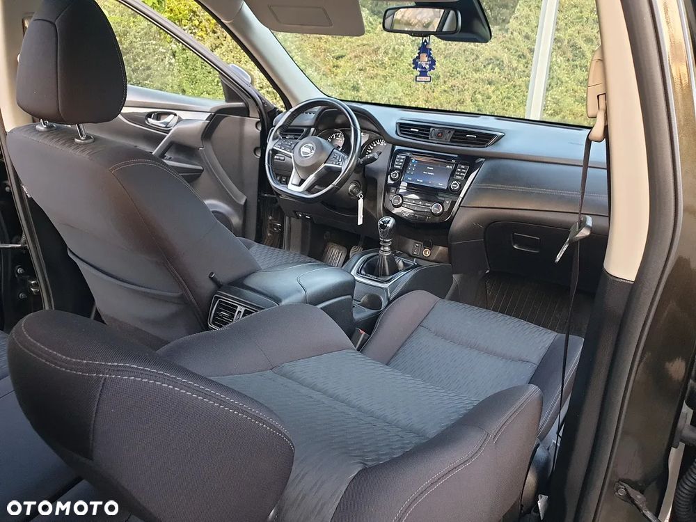 Nissan X-Trail 1.6 DIG-T Acenta - 24
