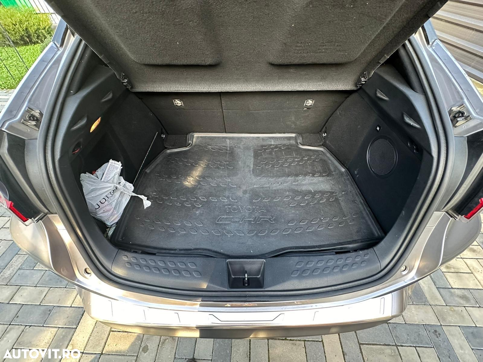 Toyota C-HR 1.8 HSD 4x2 CVT C-lassy LED - 21